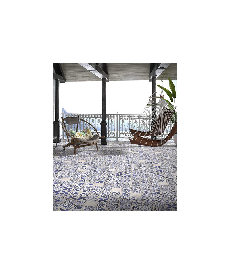 Elgate Ceramic Art Tile - Coloured Pencils - Hand Painted