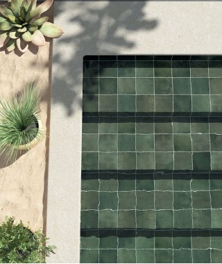 Carrelage extérieur piscine et terrasse Spa&Pools Moss Green Equipe