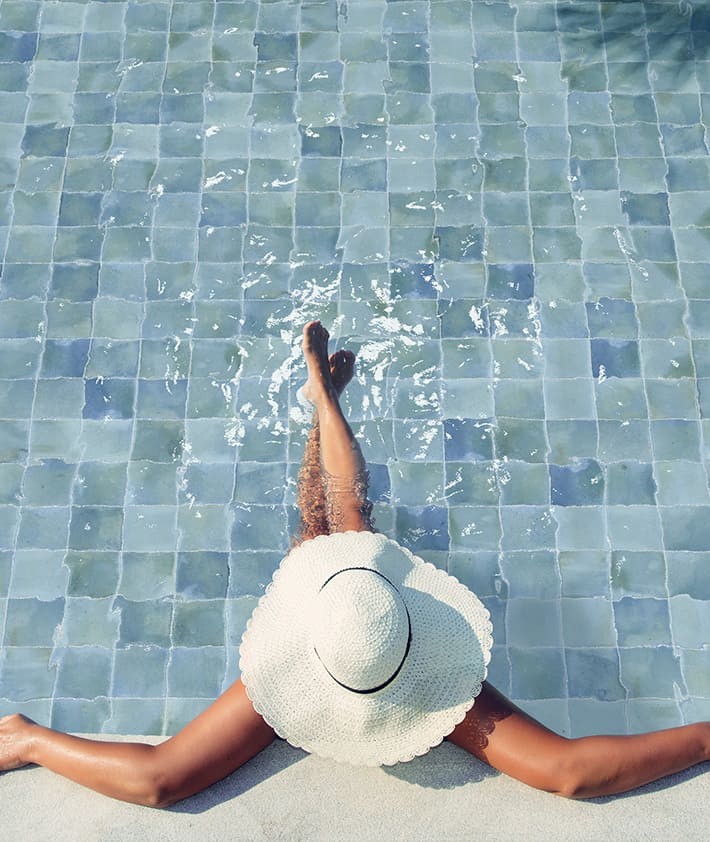 Carrelage extérieur piscine et terrasse Spa&Pools Sky Blue Equipe Carrelage extérieur piscine et terrasse Spa&Pools Sky Blue Equipe