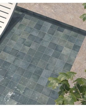 Carrelage extérieur piscine et terrasse Spa&Pools Indigo Equipe