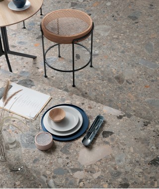 Carrelage intérieur terrazzo gris foncé RR05 Farge Norr Mirage