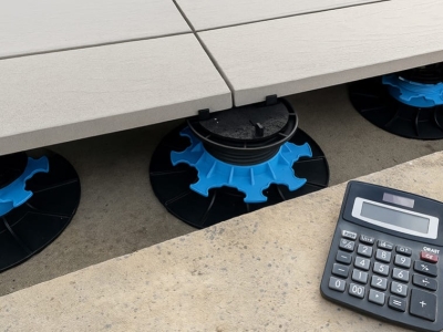 Calculez avec précision le nombre de plots pour votre terrasse